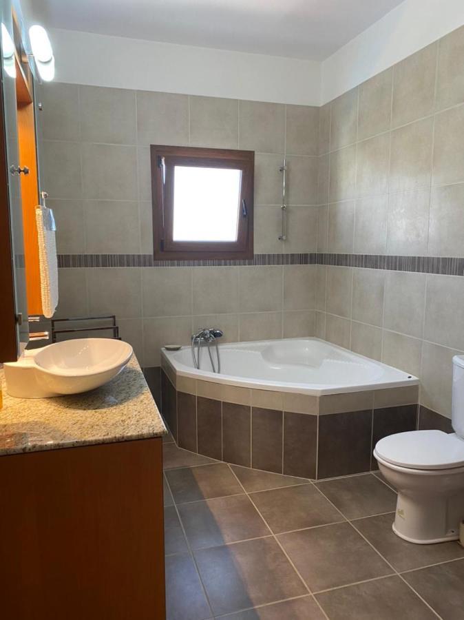Episkopi Villa, Luxury 4 Bedroom With Pool - Limassol Exterior foto